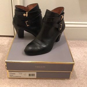 Louise et Cie Lo-Rainier booties in size 8.5M